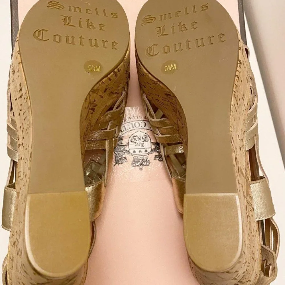 JUICY COUTURE Kody Wedges Cork Gold